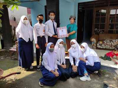 Doa Bersama dan Bakti Sosial Kelas IX SMP Negeri 9 Yogyakarta