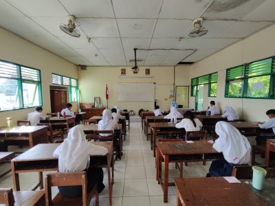 Ujian Sekolah (USEK) 2026 SMP Negeri 9 Yogyakarta -  Langkah Tenang Datang Untuk Berprestasi
